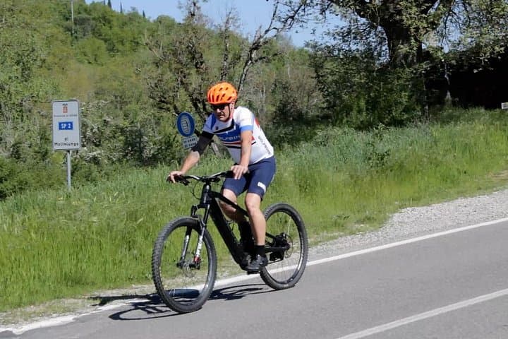 Chianti Bike Tour and Wine Tasting: Ride Gaiole’s Vineyard Roads photo 4