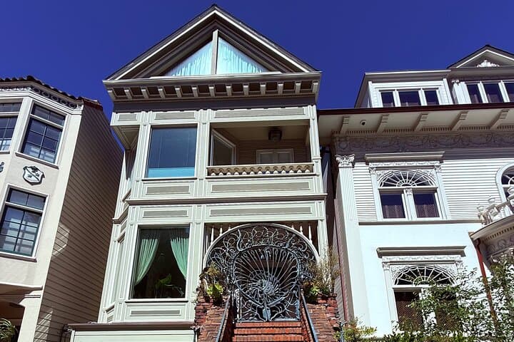 Haight-Ashbury Walking Tour: Explore San Francisco's Bohemian Past photo 4