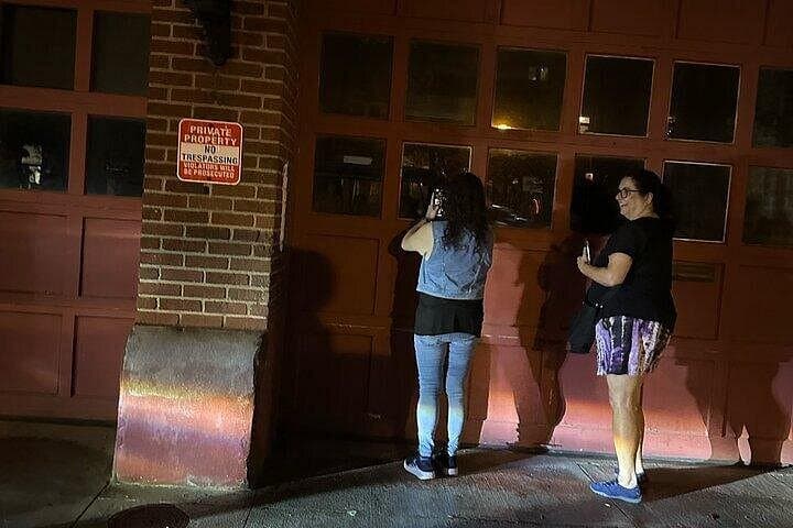 Charlotte Haunted & True Crime Night Tour — Southern Charm Open-Air Ride photo 2