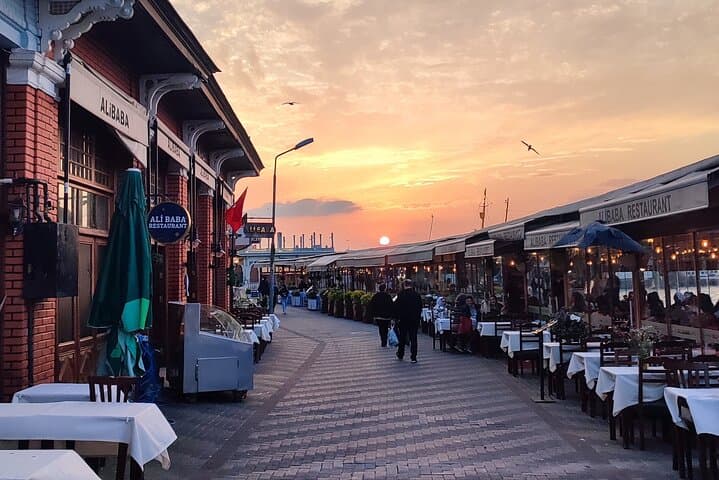 Biking Büyükada: A 3–4 Hour Coastal and Forest Ride with Lunch or Dinner photo 6
