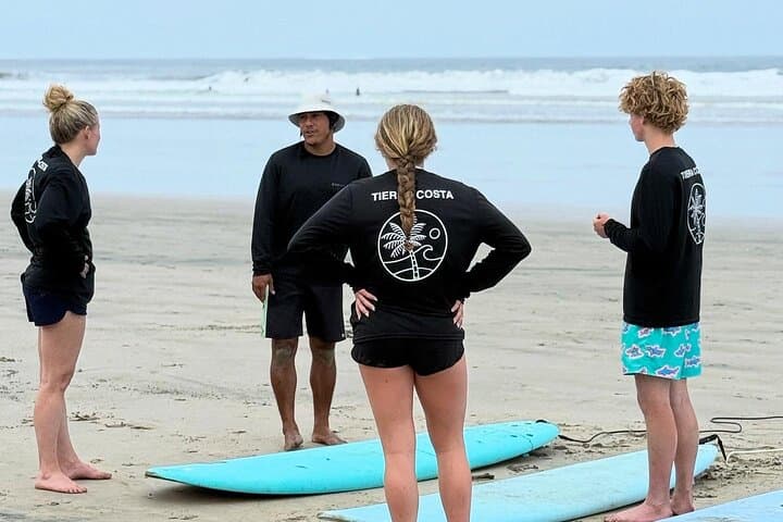 Private Surf Lessons in Guanacaste: Learn to Ride with a Local Instructor