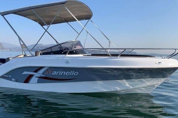 Lake Como Self-Drive Boat Rental — Como to Varenna (1–6 Hours) photo 2
