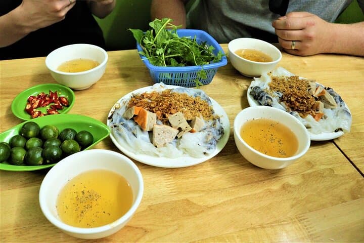 Hanoi Old Quarter Morning Food Tour & Egg Coffee Class — Insider Guide photo 4