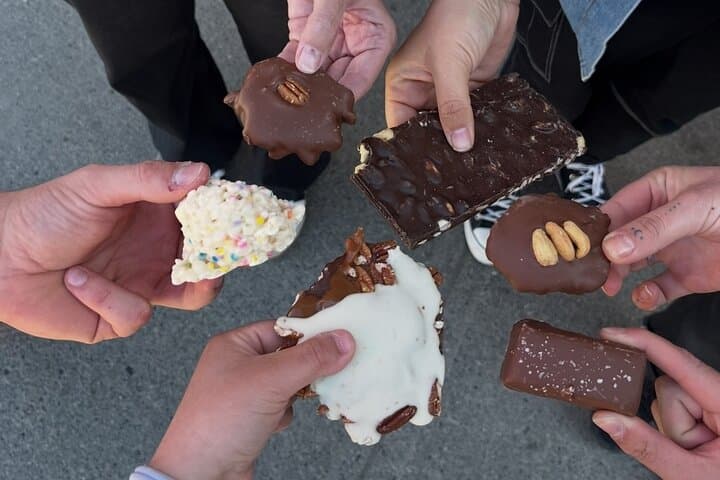 Canmore Town Walking Tour: 2-Hour Guided Stroll with Refreshment and Sweet Treat photo 2