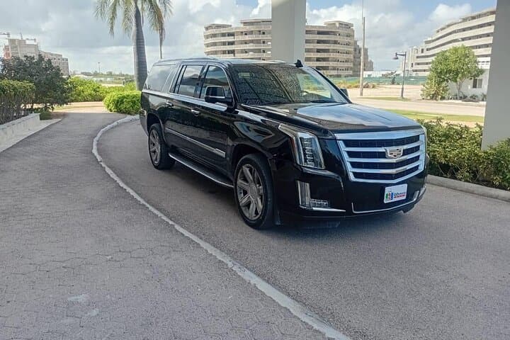 VIP Cadillac Private Transfer: Punta Cana Airport to Bayahibe photo 3