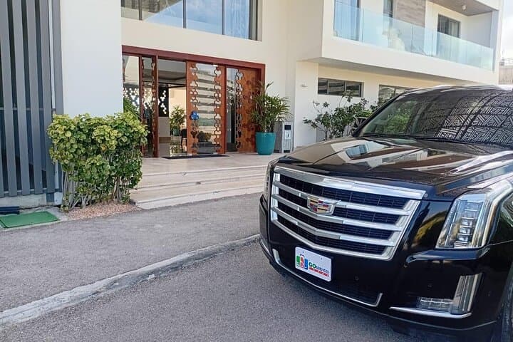 VIP Cadillac Private Transfer: Punta Cana Airport to Bayahibe photo 4