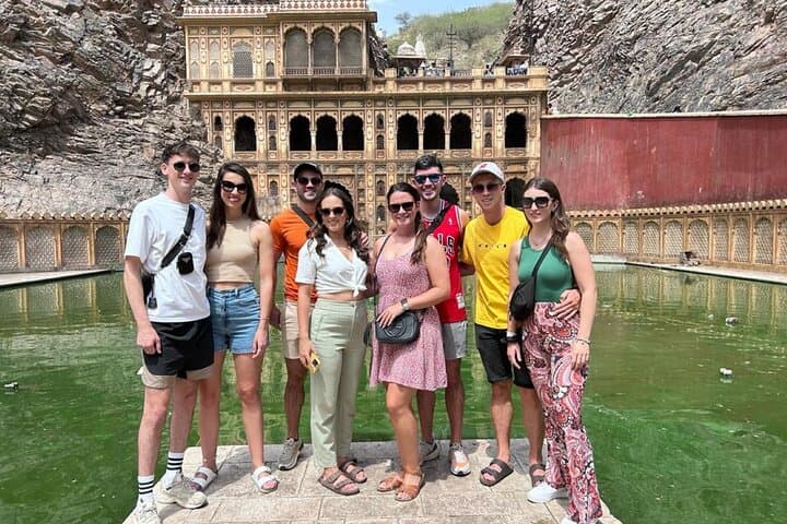 Overnight Jaipur Tour from Delhi: Private 2-Day Pink City Highlights