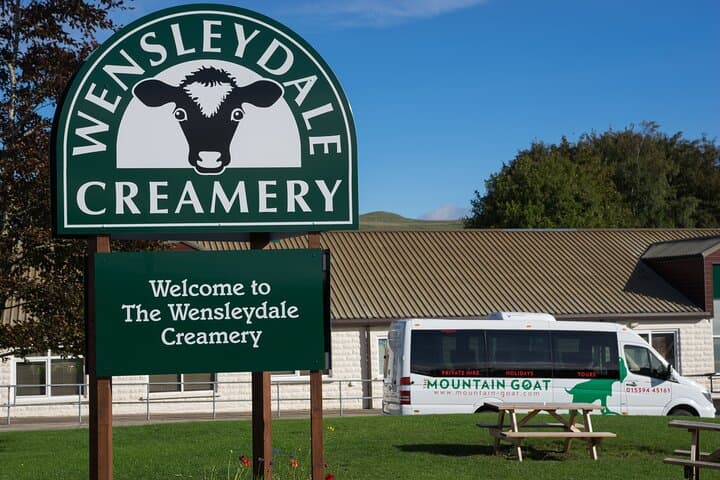 York to Yorkshire Dales: All Creatures Great and Small Filming Locations Tour photo 4