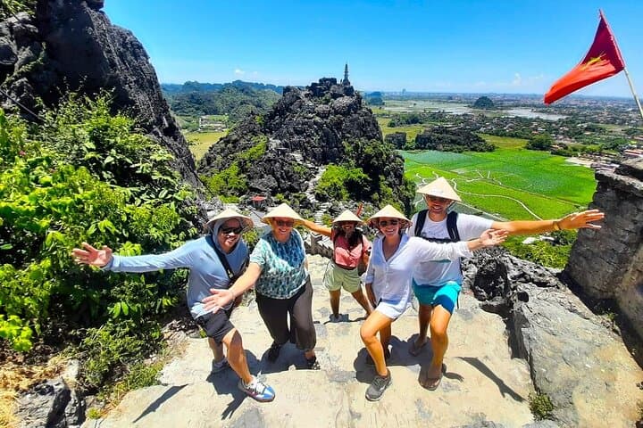 Ninh Binh Highlights: Bai Dinh, Mua Cave Hike & Trang An Boat Tour photo 3