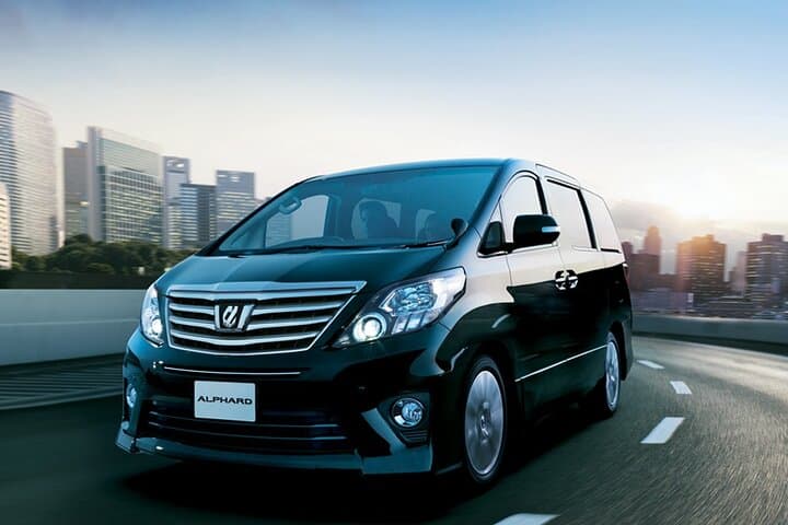 Private Transfer from Sihanoukville to Phnom Penh by Car or Minivan
