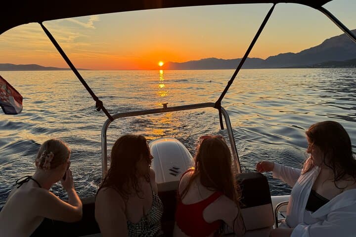 Sunset Speedboat Tour from Makarska to Brač — Swim at Puntica Bay photo 1