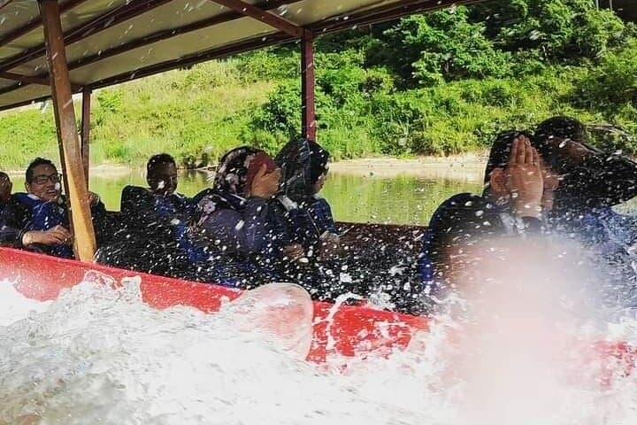 One-Day Jungle Thrill: Taman Negara Day Trip from Kuala Lumpur photo 3