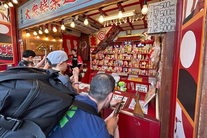 Private Osaka Day Tour: Dotonbori, Kuromon Market & Shinsekai Food Walk photo 5