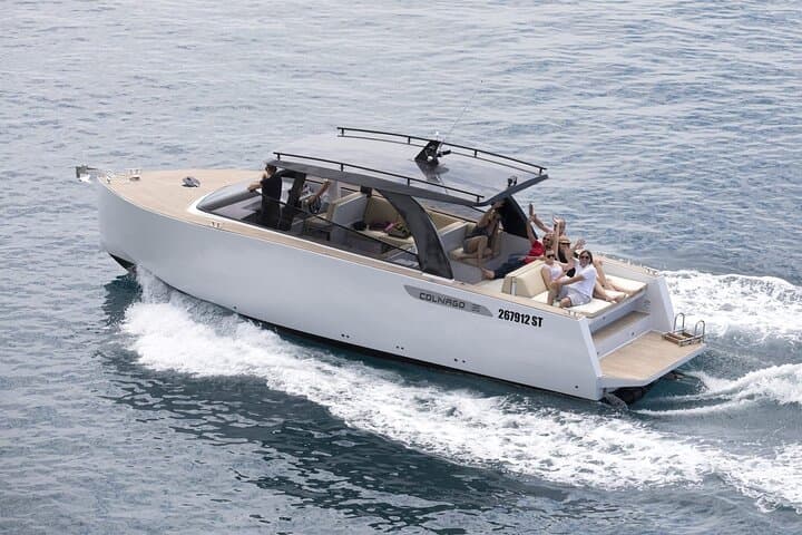 Luxury Blue Cave and Hvar Island Boat Tour from Split