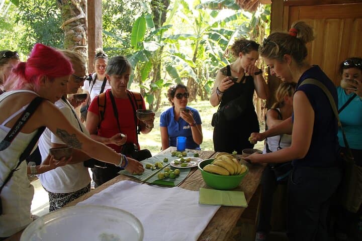 Yacuma Pampas 3-Day Jungle Tour: Pink Dolphins, Caimans & Indigenous Ecolodge photo 5
