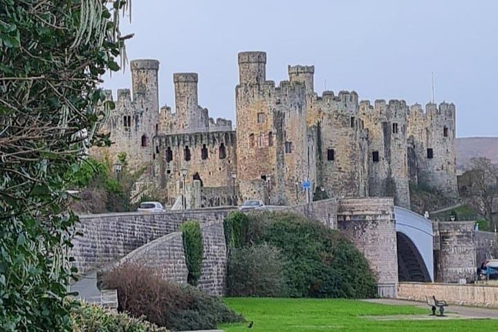Conwy Castle Guided Tour: Climb Towers & Walk Medieval Walls in One Hour photo 3