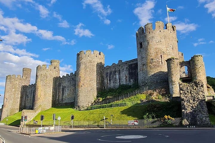 Conwy Castle Guided Tour: Climb Towers & Walk Medieval Walls in One Hour photo 2