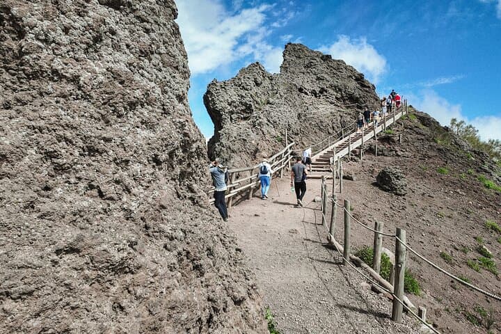 Mount Vesuvius Day Trip from Pompeii: Bus Transfer & Park Ticket Included photo 4