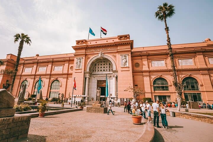 Private Cairo Day Trip from Hurghada: Fly to the Pyramids, Museum & Khan El Khalili in One Day photo 2