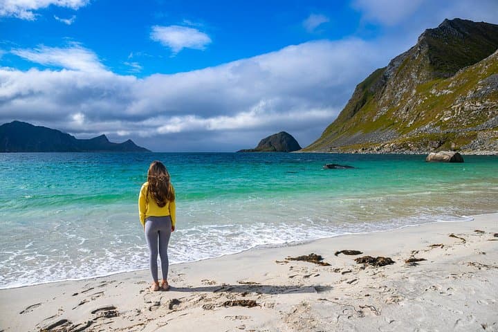 Lofoten Photo Highlights: Henningsvær & Haukland Beach Tour photo 2