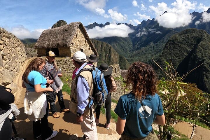 Machu Picchu and Sacred Valley: 2-Day Guided Tour from Cusco photo 2
