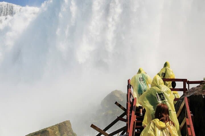 2-Day Niagara Falls Tour from Boston — Night Fireworks & Maid of the Mist photo 2