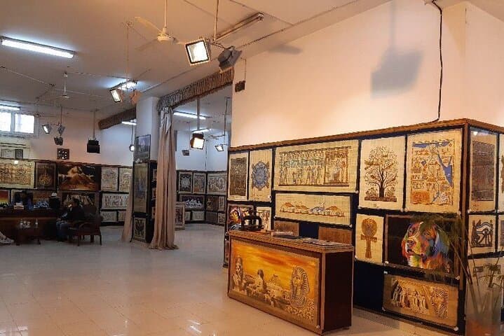 Khan El Khalili Private Guided Shopping Tour with Lunch — Cairo Bazaar Experience photo 6