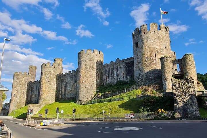Conwy Town and Castle Guided Walking Tour — 1-Hour Historic Highlights photo 2