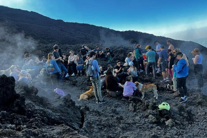 Private Pacaya Volcano Hike and Volcano-Baked Pizza from Antigua photo 4
