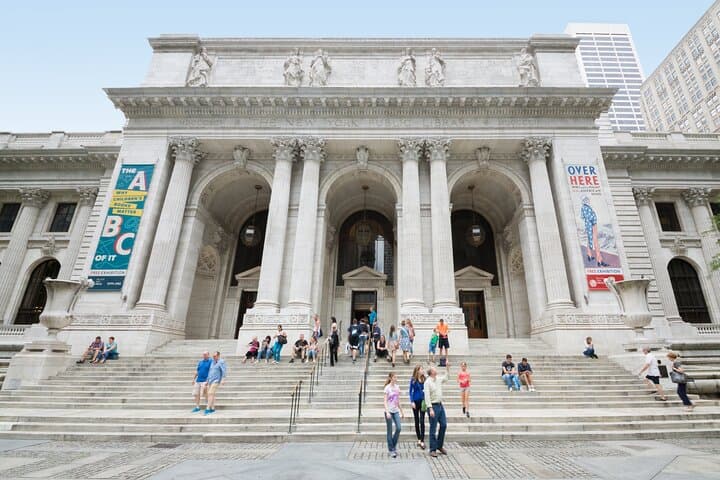 Fifth Avenue Walking Tour: Luxury, Landmarks & History in NYC photo 5