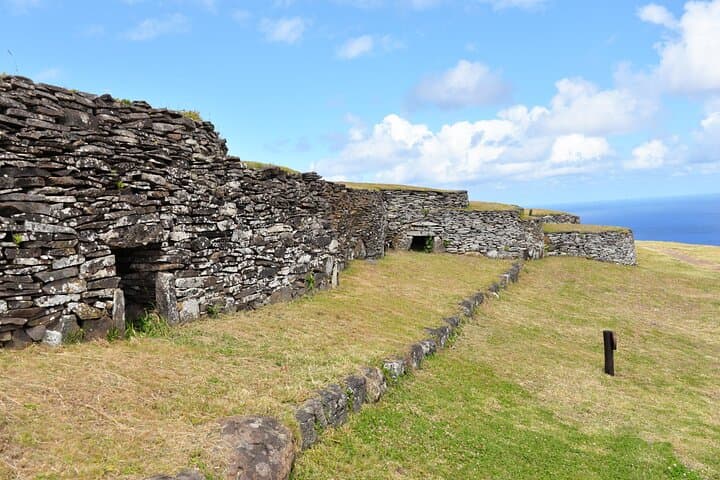 One-Day Easter Island Essentials: Private Tour to Moai, Orongo & Anakena photo 5