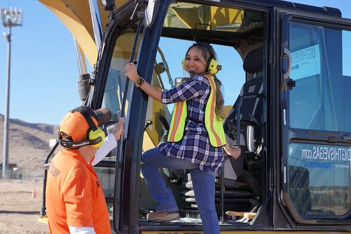 Operate Heavy Machinery in Las Vegas: Dig This Excavator and Bulldozer Experience photo 2