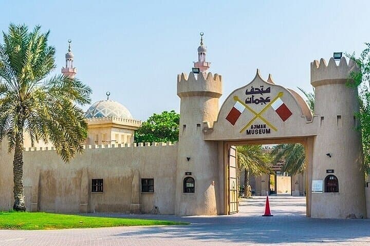 6-Emirates Private Tour from Dubai — Full-Day Cultural Road Trip
