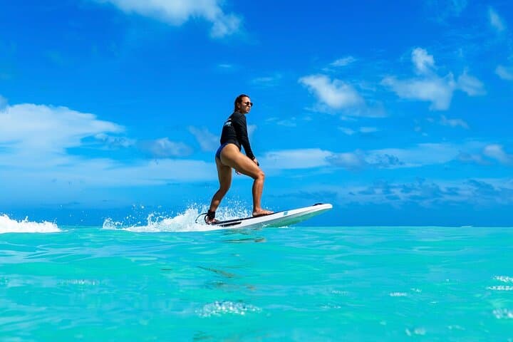 E‑Surf Lessons in Cozumel: Electric Surfboard Lessons & Rentals photo 3