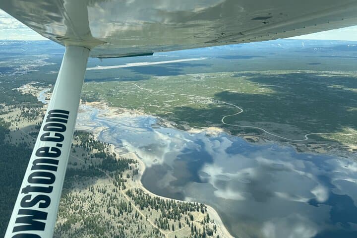 15-Minute Yellowstone Scenic Flight: A High-Altitude Preview of the Park photo 3