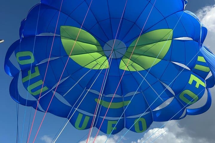 Maui Parasailing from Ka'anapali — Fly 800–1,200 ft Above West Maui photo 4