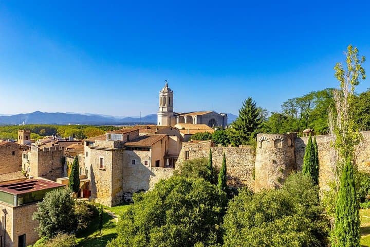 Day Trip from Palamós: Girona, Hostalric Castle & La Roca Village Outlet photo 3