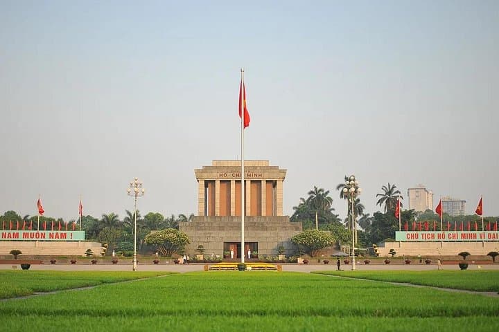 Discover the Best of Vietnam and Cambodia in 15 Days photo 3