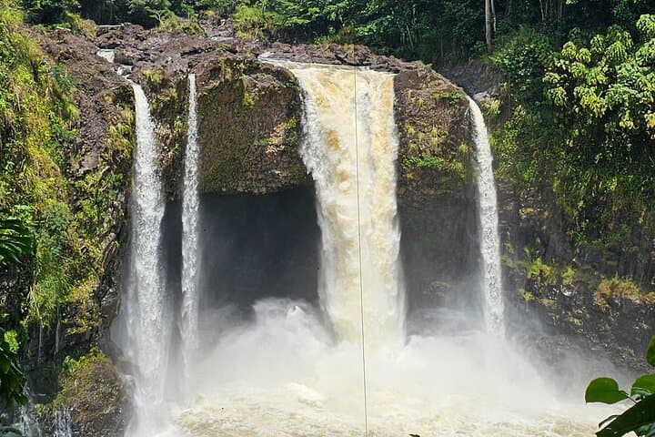 Explore Hawaii’s Big Island: Ultimate Hilo and Volcano National Park Day Tour photo 6