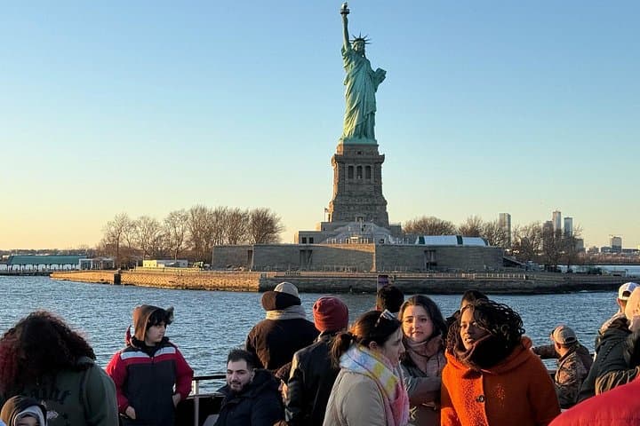 60-Minute Statue of Liberty Cruise from Pier 36 — NYC Harbor Highlights photo 2