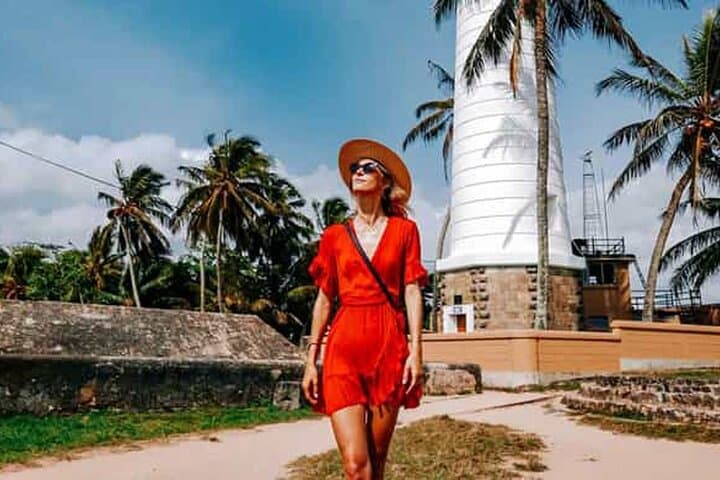 Galle Tuk-Tuk Sightseeing: Fort Walks, Stilt Fishermen & Koggala Lake Safari photo 6