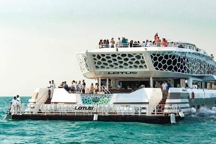 Sunset Mega Yacht Dinner Cruise in Dubai Marina — Royal Lotus 3-Hour Experience photo 1