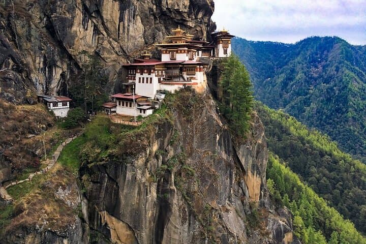 Expeditions India & Bhutan — 12-Day Cultural & Himalayan Journey