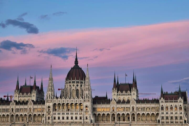 Half-Day London Top 30+ Sights Walking Tour with Blue Badge Guide photo 6