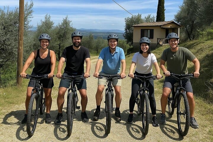 E-Bike Through Montepulciano: Val d'Orcia Wine, Vineyards & San Biagio photo 2