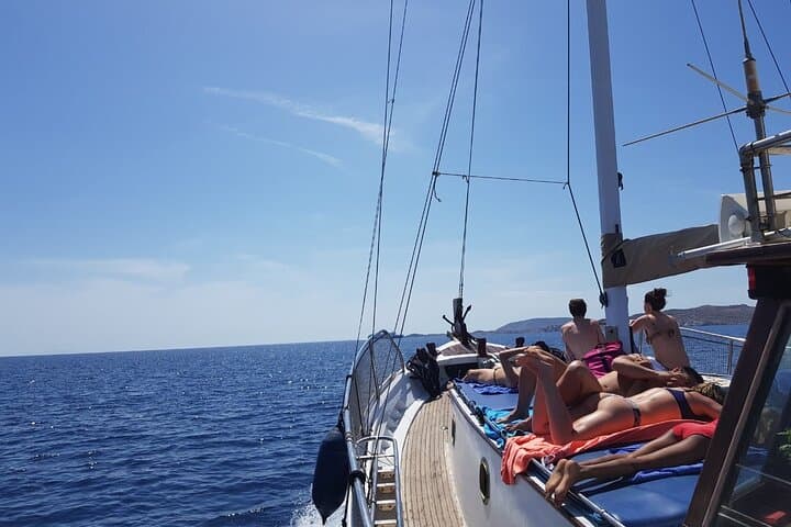 Mykonos South Beaches Cruise: Paraga & Super Paradise Boat Trip photo 4