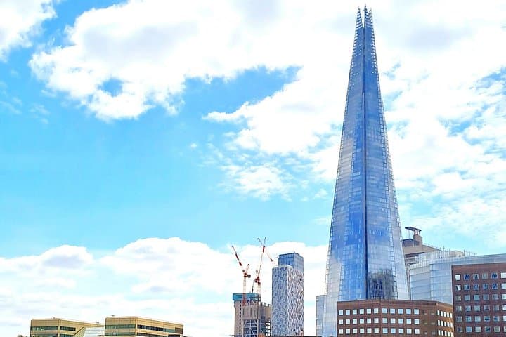 Hidden Food & History Walk: Borough Market to London Bridge Fish and Chips Tour photo 4