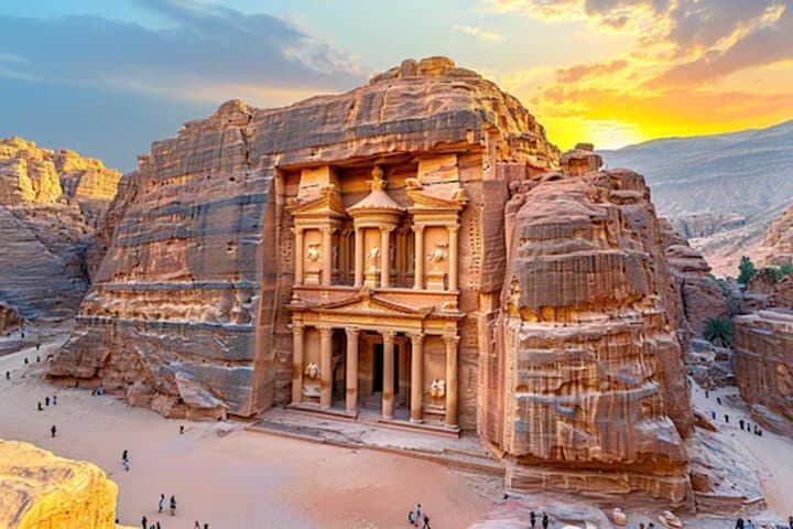 Petra and Wadi Rum in One Day: Full-Day Tour from Amman photo 6