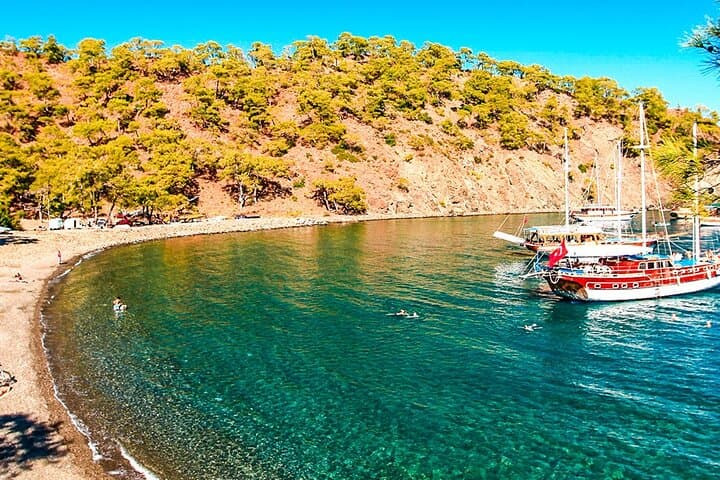 Kemer Coast Day Cruise: Phaselis, Alacasu & Moonlight Bay Boat Tour photo 3