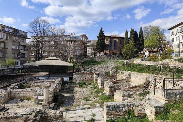 Varna Vibes: Historic City Walk and Wine Tasting on the Black Sea photo 2